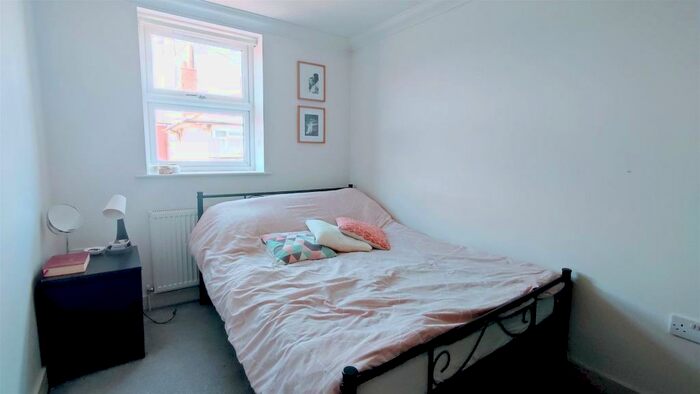 1 Bedroom Flat To Rent In Ashley Road, Bournemouth, BH1