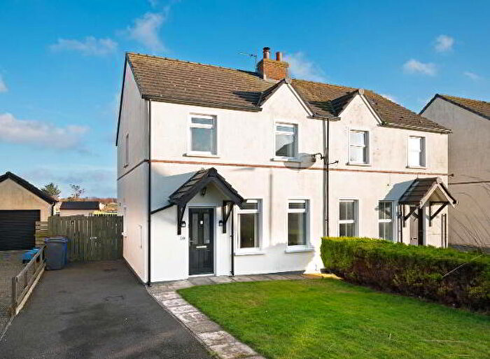 3 Bedroom Semi-Detached House For Sale In Birch Crescent, Newtownards, BT22