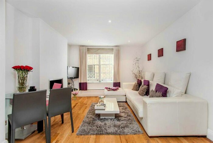 2 Bedroom Apartment To Rent In Heath Street, Hampstead, NW3
