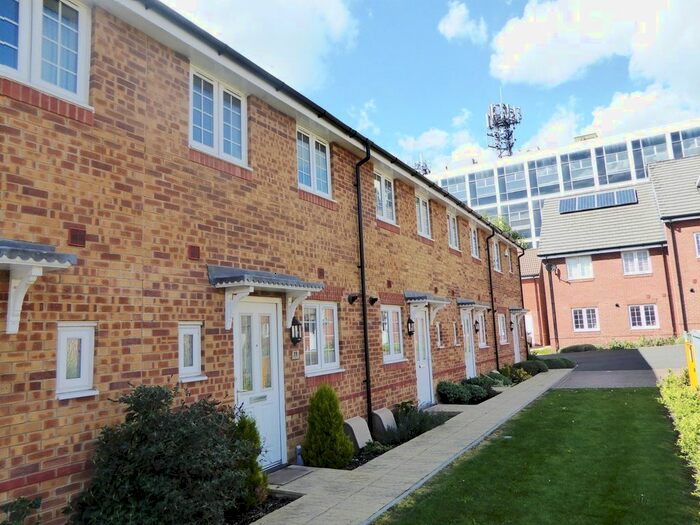 2 Bedroom Terraced House To Rent In George Palmer Close, Reading, RG2