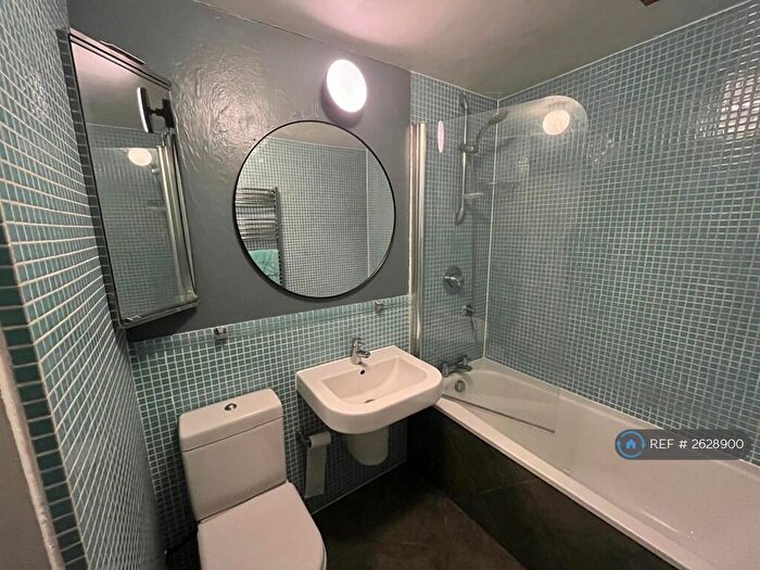 2 Bedroom Flat To Rent In Alexandra Road, London, N8