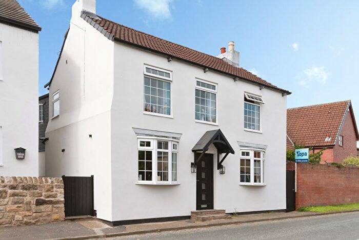 4 Bedroom Detached House For Sale In Main Street, Beal, Goole, DN14