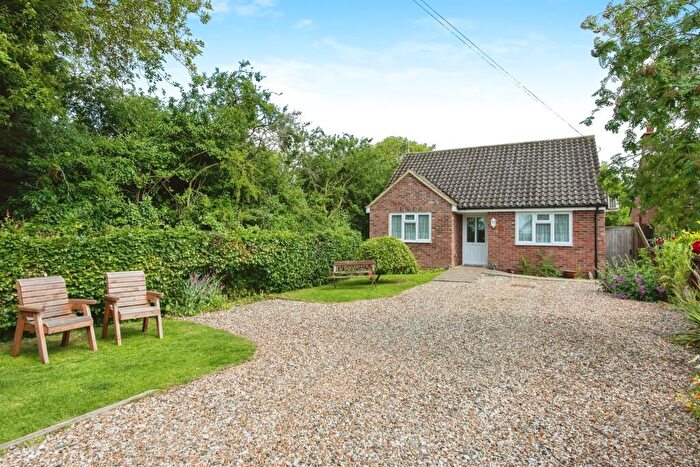 2 Bedroom Detached Bungalow For Sale In Bury Road, Brockley, Bury St. Edmunds, IP29
