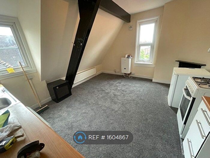 1 Bedroom Flat To Rent In High St, Lincoln, LN5