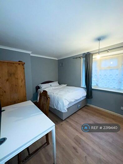 3 Bedroom Terraced House To Rent In Charminster Road, London, SE9