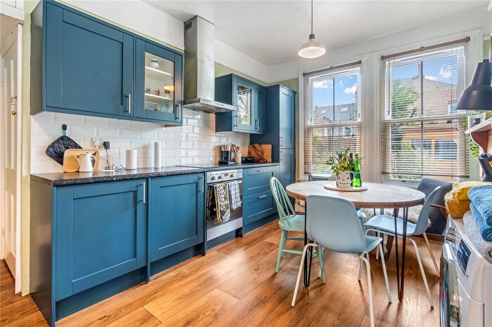 2 Bedroom Flat To Rent In Princes Avenue, London, N22