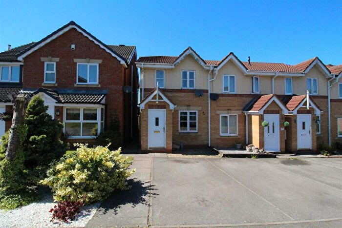 2 Bedroom Terraced House To Rent In Ridge Drive, Clifton Links, CV21
