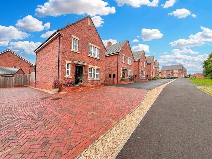 3 Bedroom Detached House For Sale In Cleve Wood Road, Thornbury, BS35