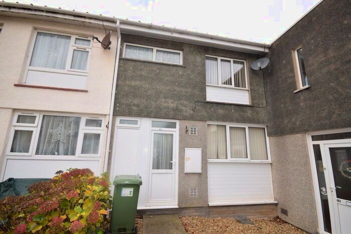 3 Bedroom Property To Rent In Morwenna Park, Northam, Devon, EX39