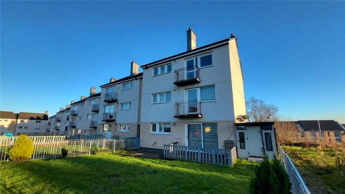 2 Bedroom Flat To Rent In Dunphail Drive, Glasgow, G34