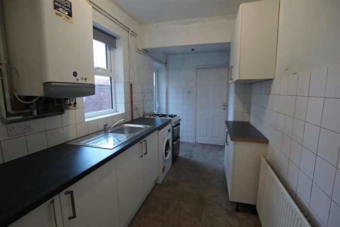 3 Bedroom Terraced House To Rent In Beatrice Road, Leicester, LE3