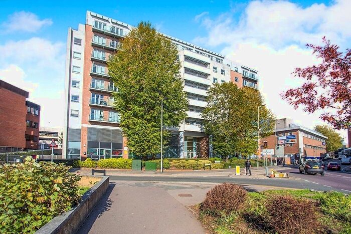 1 Bedroom Flat To Rent In Wilmington Close, Watford, Hertfordshire, WD18