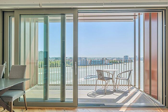 2 Bedroom Flat For Sale In Odessa Street, London, SE16