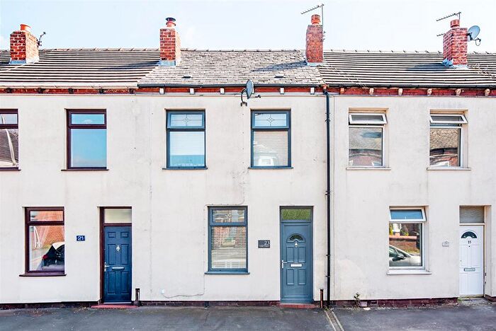3 Bedroom Terraced House For Sale In Lord Street, Hindley, Wigan, WN2