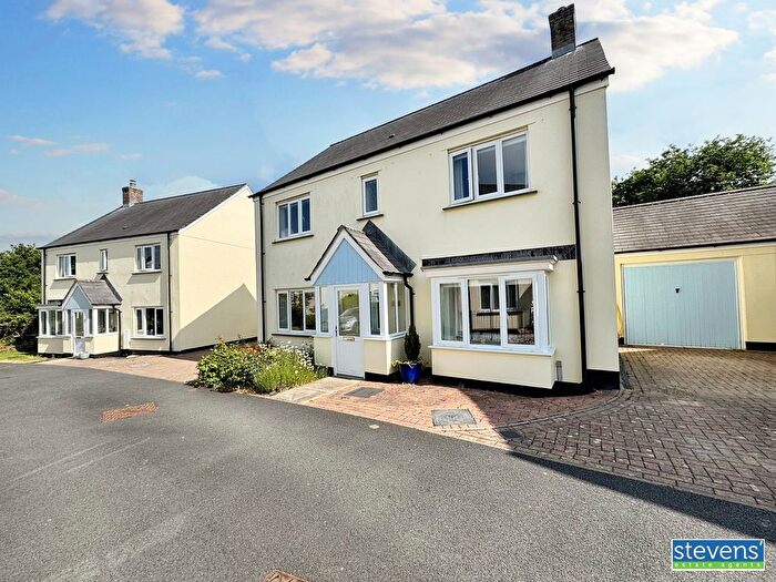 4 Bedroom Detached House For Sale In Martins Close, Hatherleigh, Okehampton, Devon, EX20