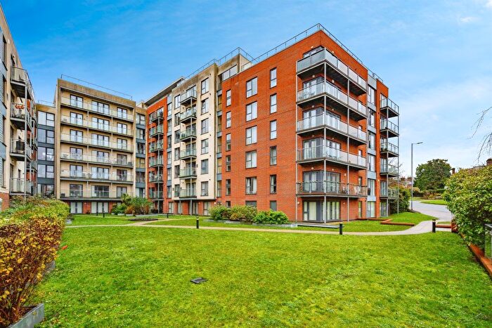 1 Bedroom Flat For Sale In Midland Road, Hemel Hempstead, HP2