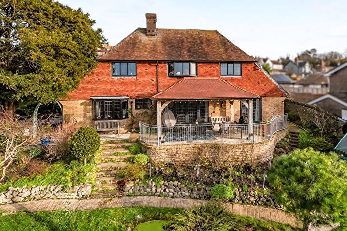 4 Bedroom Detached House For Sale In North Road, Hythe, CT21