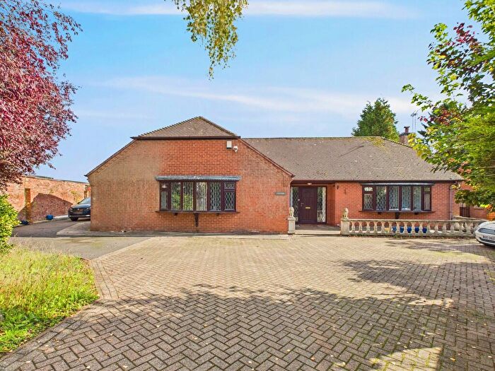 3 Bedroom Detached Bungalow For Sale In Main Street, West Ashby, LN9