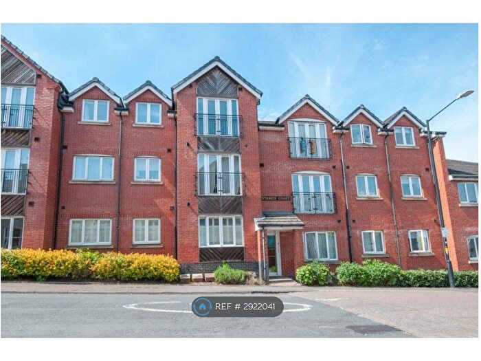 2 Bedroom Flat To Rent In Stanier Court, Rugby, CV21