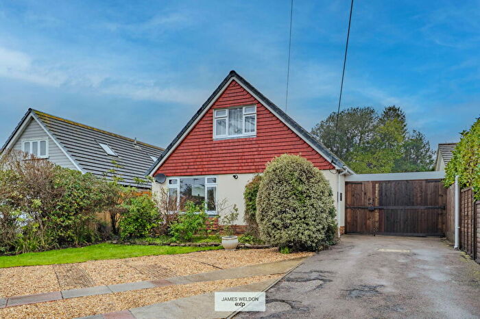 4 Bedroom Detached House For Sale In Duncan Road, New Milton, BH25