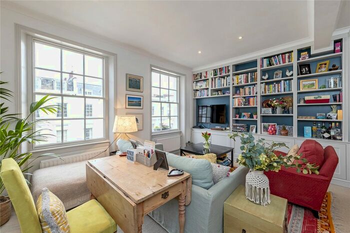 3 Bedroom Flat To Rent In Winchester Street, London SW1V