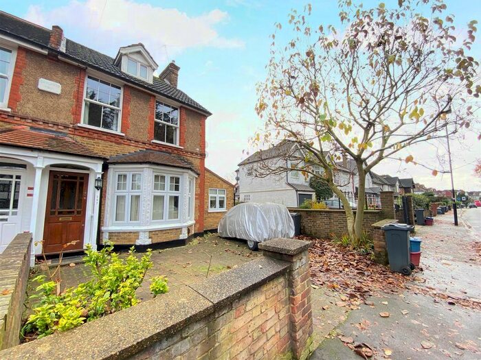 2 Bedroom Maisonette To Rent In Jersey Road, Osterley, Isleworth, TW7