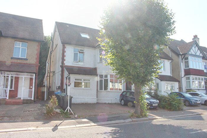 Studio To Rent In Mayfield Road, South Croydon, CR2