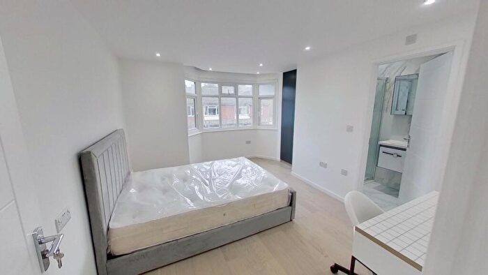 4 Bedroom Semi-Detached House To Rent In Madrid Road, Guildford, GU2