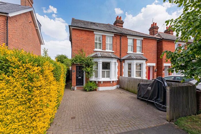 4 Bedroom Semi-Detached House For Sale In All Saints Avenue, Maidenhead, SL6