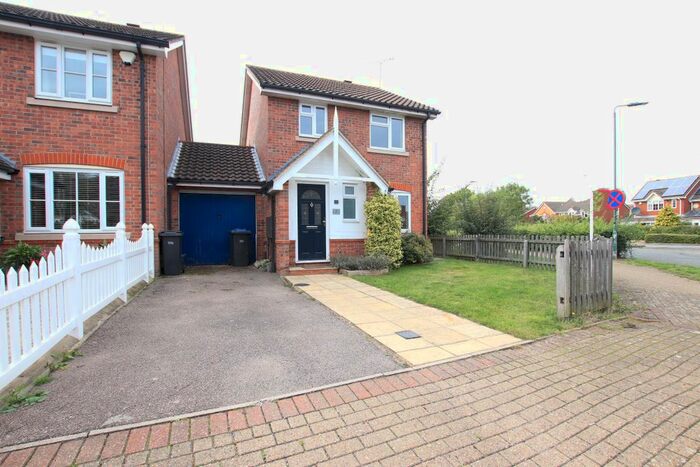 3 Bedroom Detached House To Rent In Abbeydale Close, Church Langley, Harlow, CM17