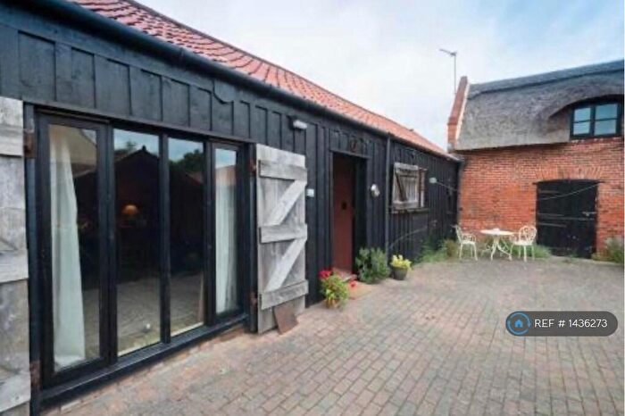 2 Bedroom Detached House To Rent In Aylsham Road, Swanton Abbott, NR10