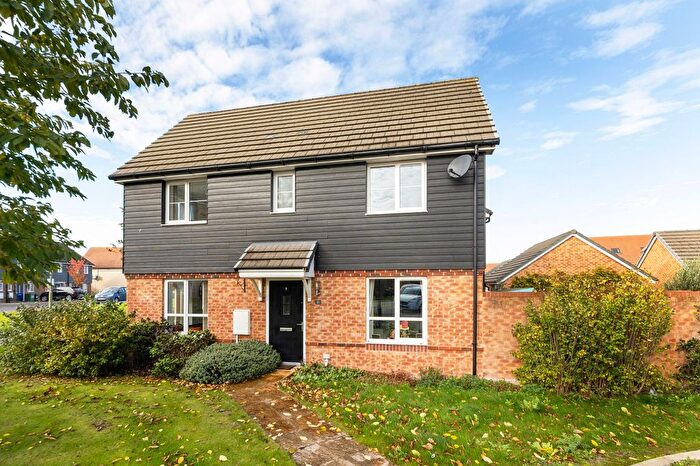 3 Bedroom Detached House For Sale In Speedwell Arch, Harwell, OX11