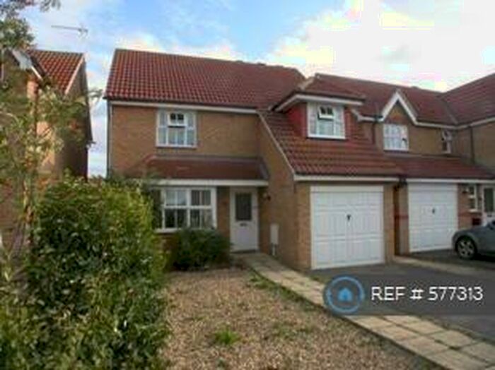 3 Bedroom Detached House To Rent In Chicksands Avenue, Monkston, Milton Keynes, MK10