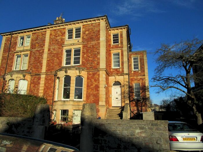 2 Bedroom Flat To Rent In Miles Road, Clifton, BS8