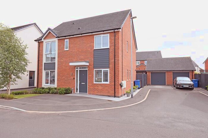 4 Bedroom Detached House To Rent In Frank Austin Place, Stoke-On-Trent, ST4