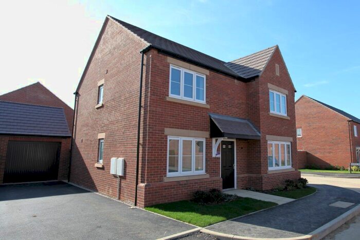 4 Bedroom Detached House To Rent In Broad Way, Upper Heyford, Oxon, OX25