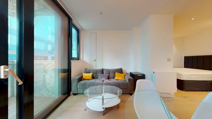 Studio To Rent In Highgate Hill, N19