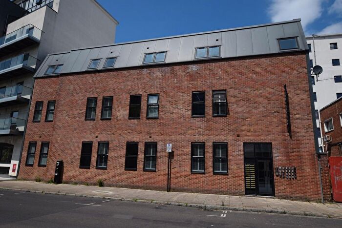 Studio To Rent In Canute Apartments, Canute Road, Southampton, SO14