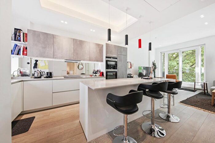 2 Bedroom Flat For Sale In Marathon House, Marylebone Road, NW1