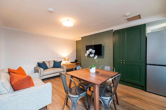 3 Bedroom Terraced House To Rent In Stratford Road, Newcastle, NE6