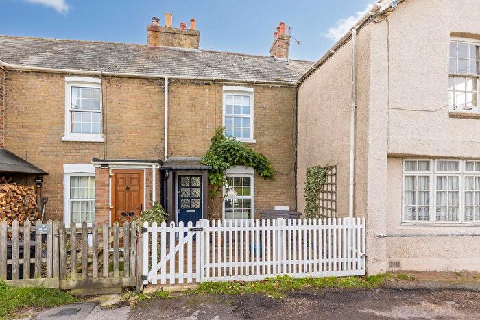 2 Bedroom Terraced House To Rent In Lymington Road, East End, Lymington, SO41