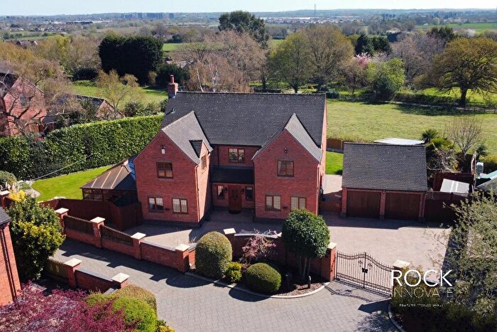 4 Bedroom Detached House To Rent In Woodlands Close, Hopwas, B78