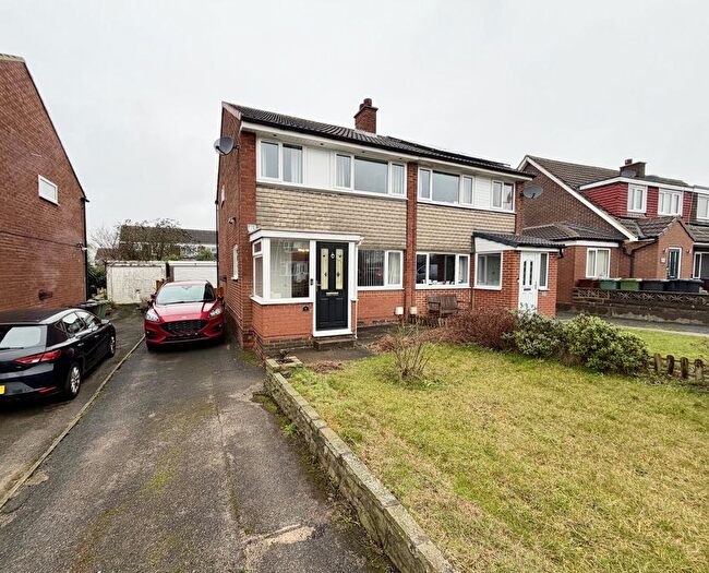 3 Bedroom Property For Sale In Bodiham Hill, Garforth, Leeds, LS25