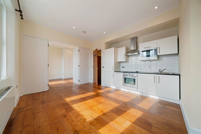 1 Bedroom Apartment To Rent In Haverstock Hill, Belsize Park, London, NW3