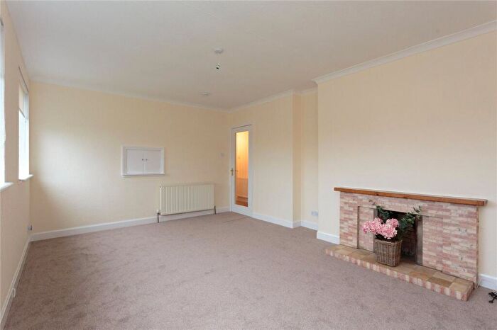 2 Bedroom Apartment To Rent In Alexander Avenue, Eaglesham, Glasgow, G76