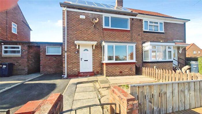 2 Bedroom Semi Detached House To Rent In Redruth Square, Redhouse, SR5