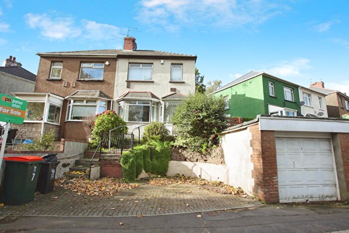 2 Bedroom Semi Detached House For Sale In Queens Croft, Newport, NP20