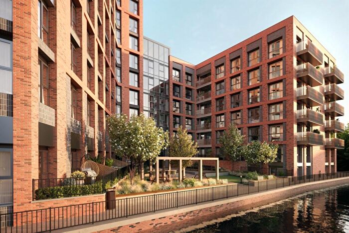 1 Bedroom Apartment For Sale In Lancaster Wharf, B4