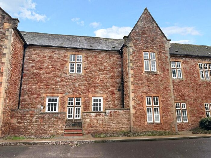 2 Bedroom Flat For Sale In Lower Chapel Court, South Horrington Village, Wells, BA5