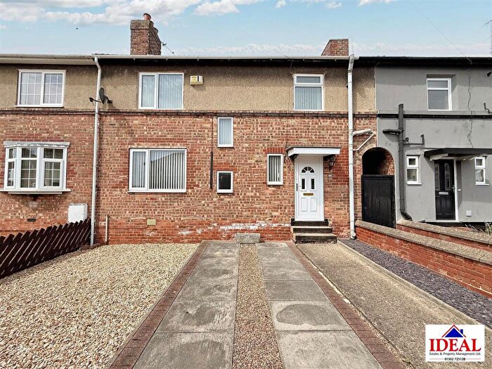 3 Bedroom Terraced House For Sale In New Street, Carcroft, Doncaster, DN6